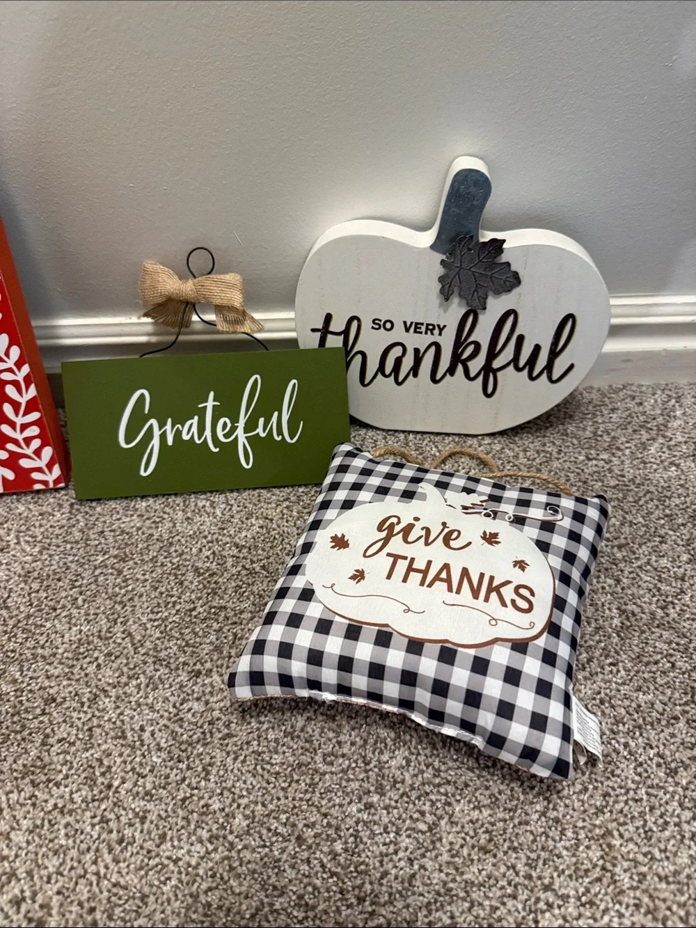 Autumn 'So Very Thankful' thanksgiving Decorative Pumpkin decor set| 9 pcs